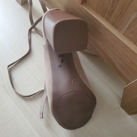 Parker And Sky Open Toe Tan Shoe Size 11 - Picture 9 of 10